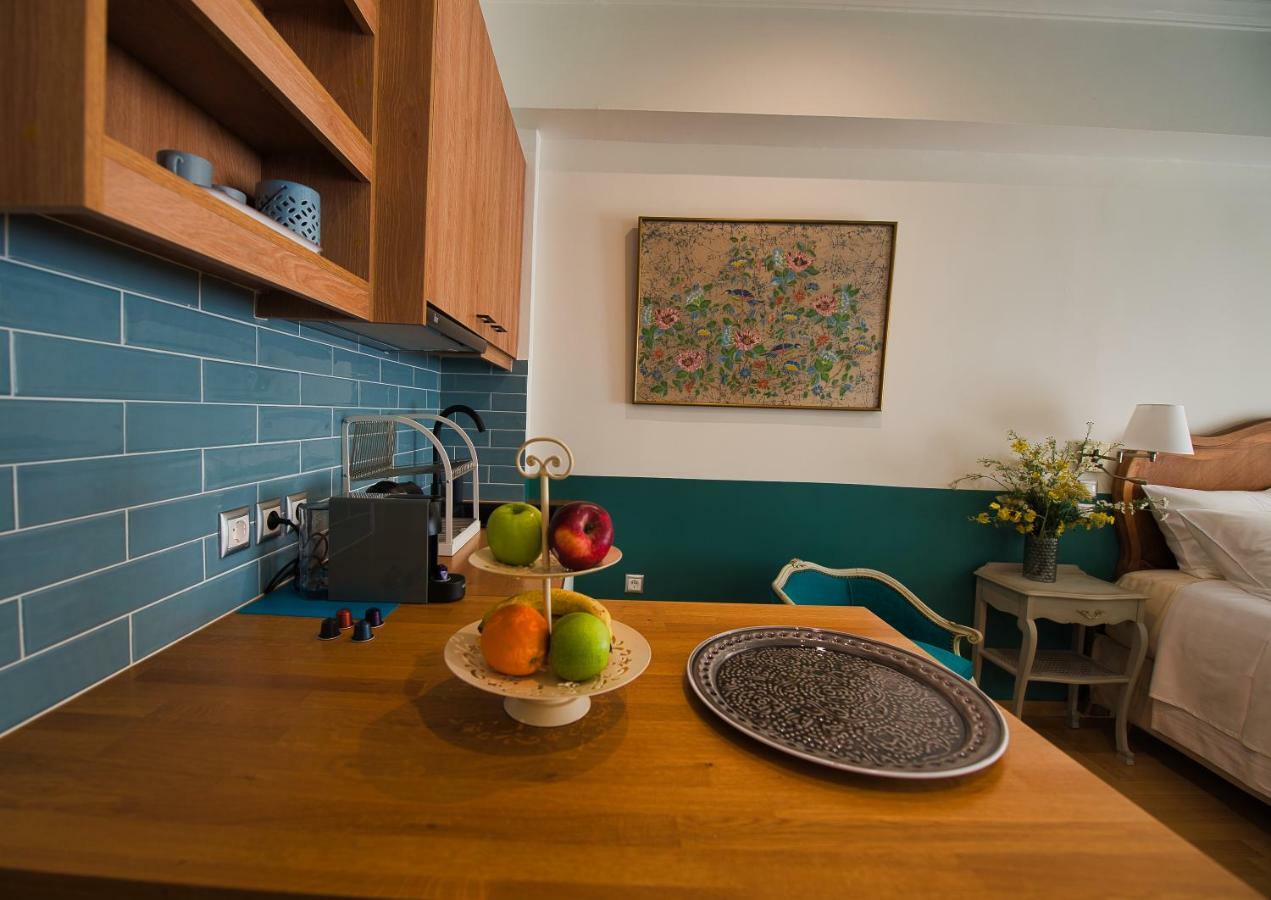 Rastoni Athens Suites Near Acropolis At Tsatsou Street Exterior photo
